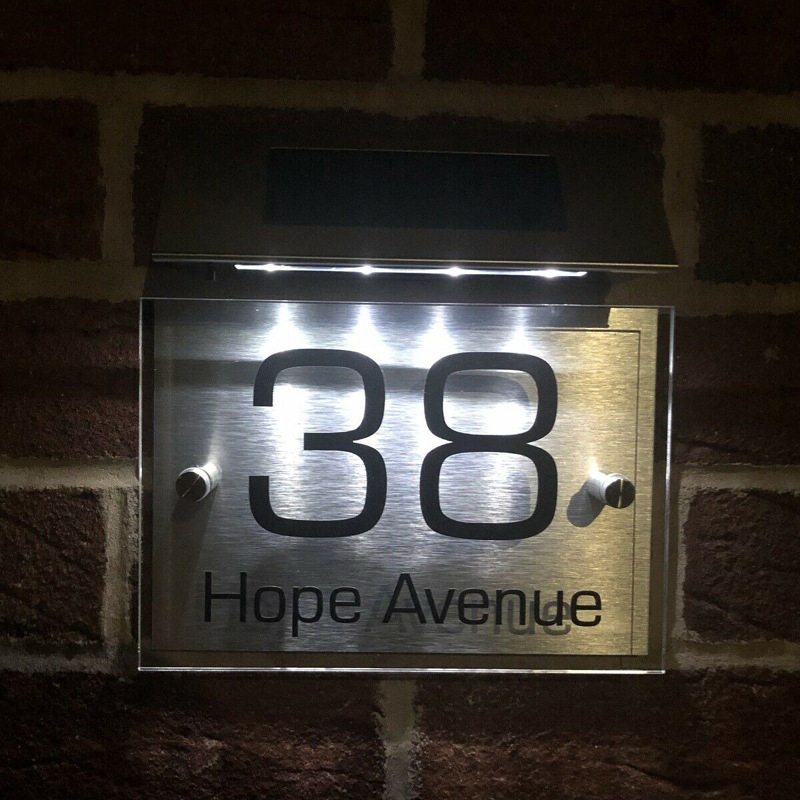 Solar LED House Number Light O - đánh giá và giá Outdoor Lighting Brass