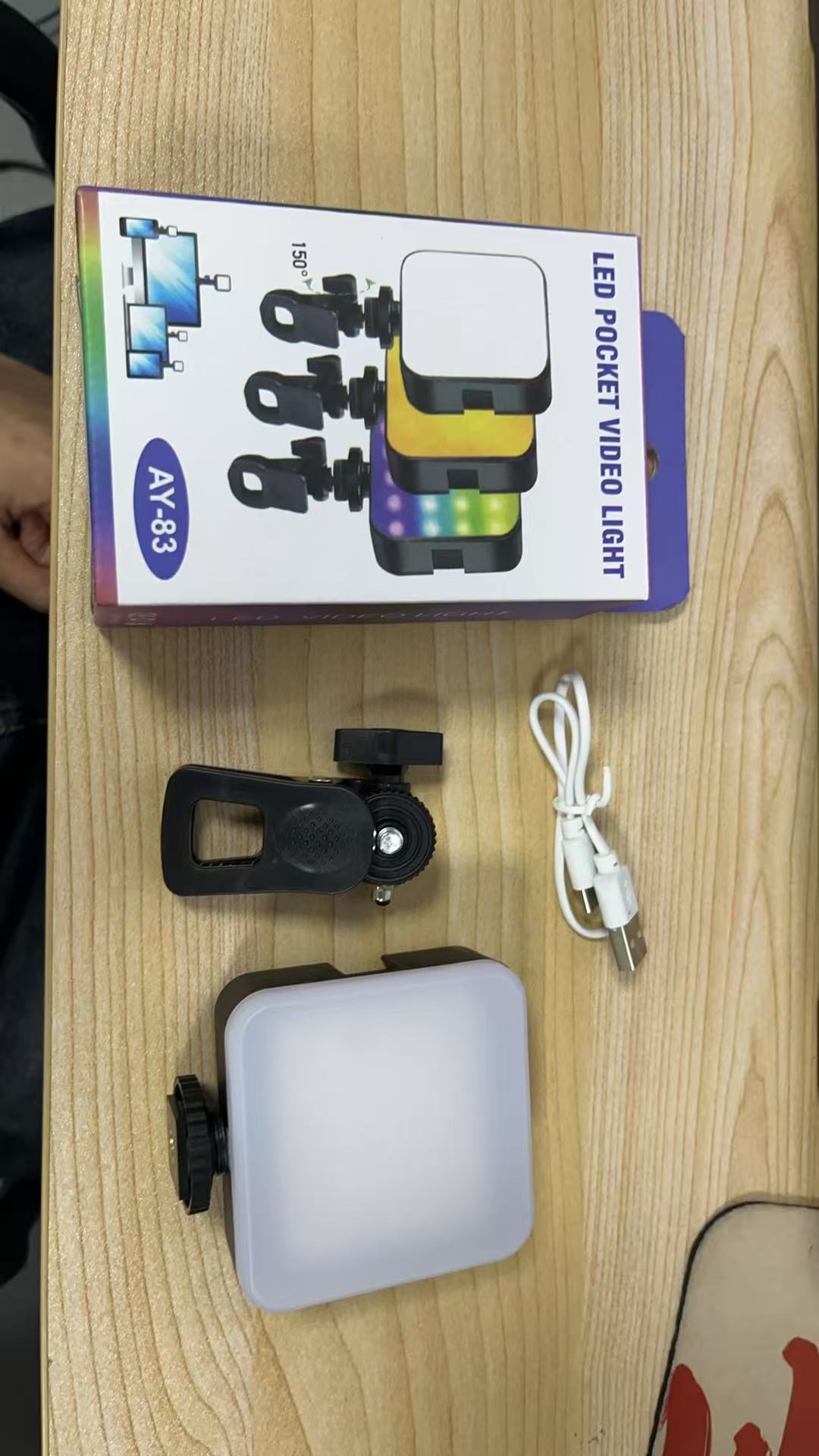 RGB Pocket Light Outdoor Photo - đánh giá và giá Outdoor Lighting And Camera